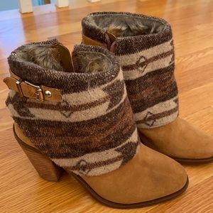 Fur-lined heeled booties